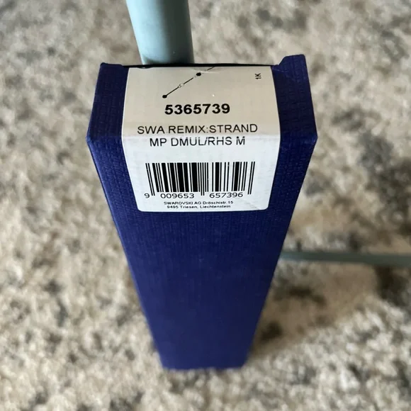 Swarovski Silver Bracelet new in box - Picture 6 of 6